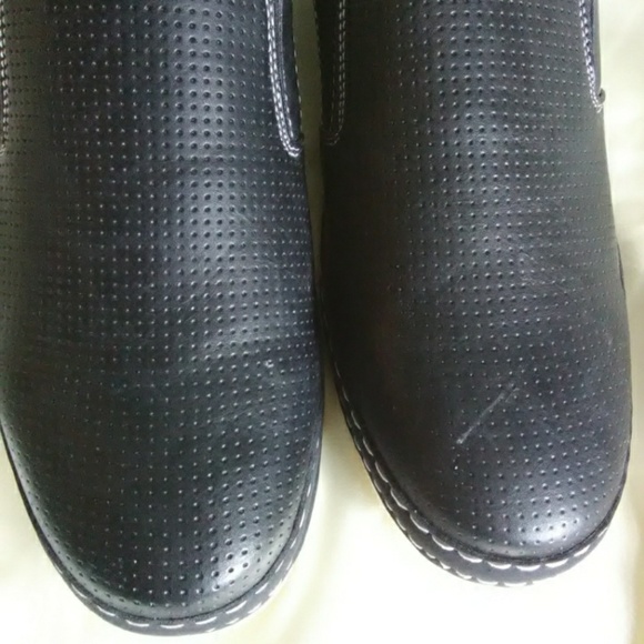 NIB new men's Brix slip on shoes - Picture 6 of 6